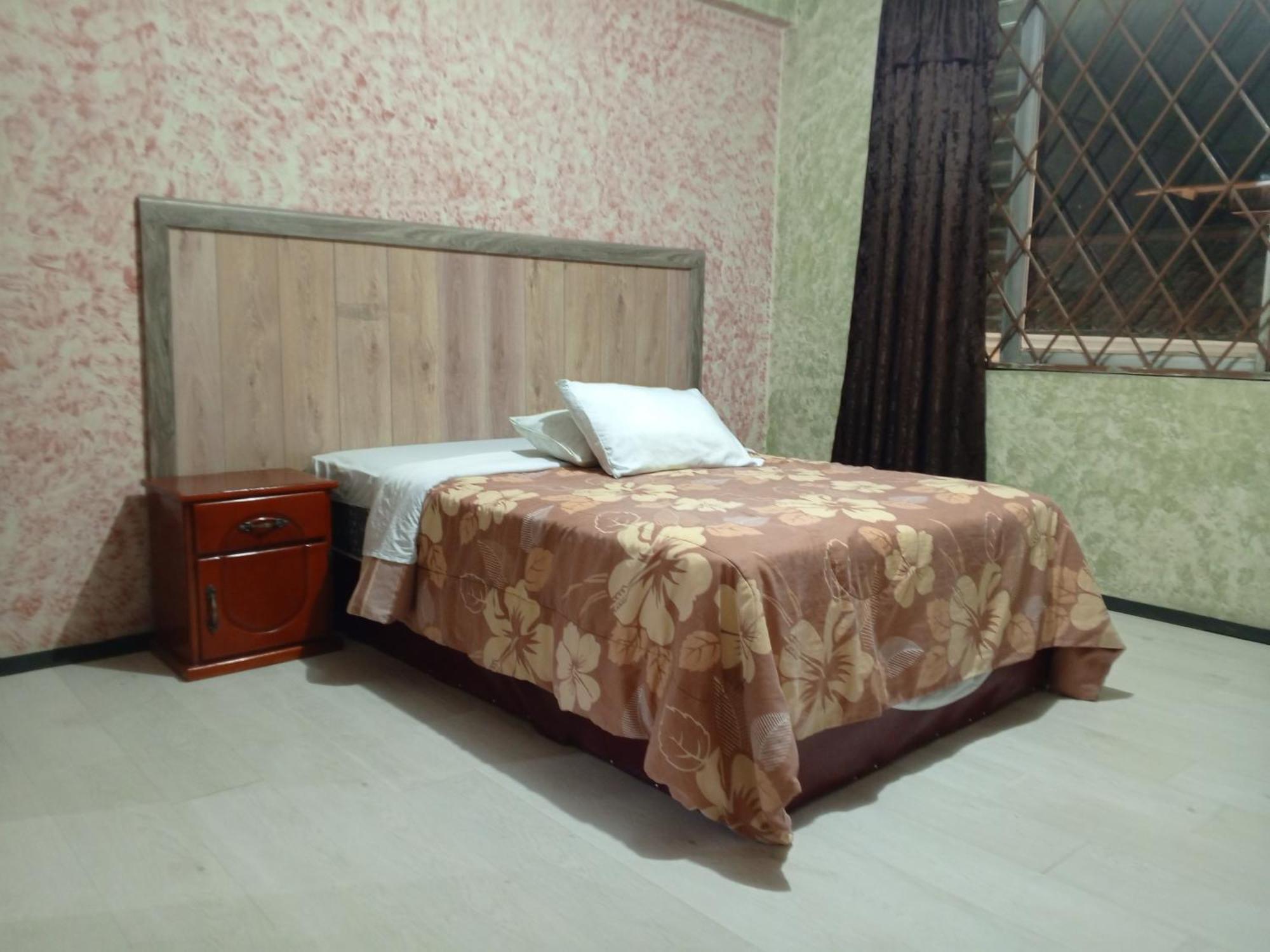 La Perla Cuencana Hostal Exteriér fotografie